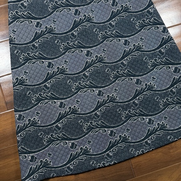 Antonio Melani x Jennifer Sumko Size‎ 4 Black Scroll Schwan Quilted Midi Dress - Picture 3 of 12